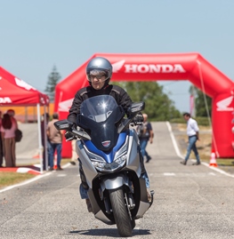 Moto Honda utilizada em curso de iniciação